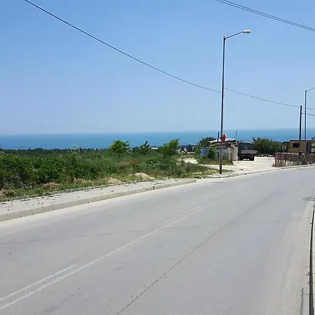 къща за гости николови