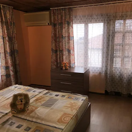 къща за гости николови Къща за гости Варна
